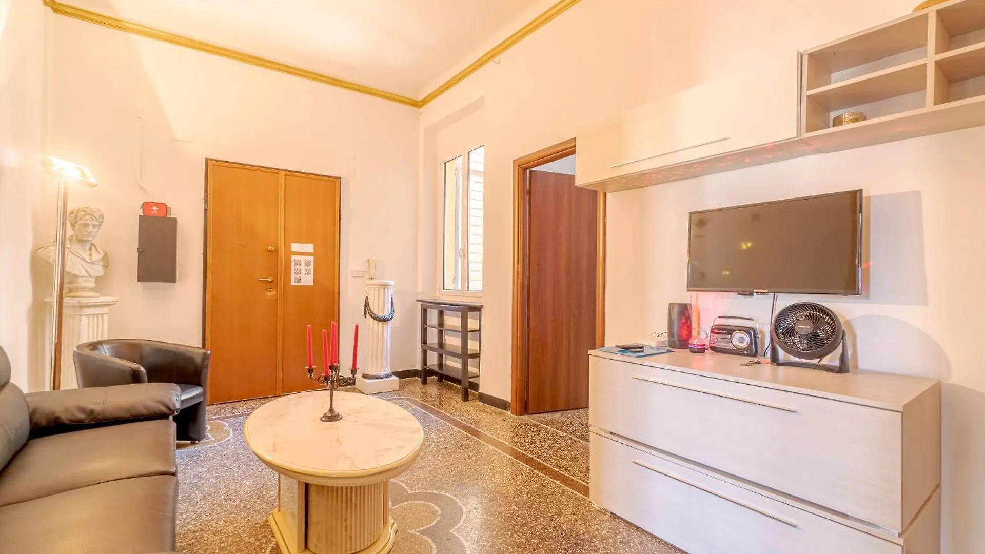 Apartment Genova La Fortuna Roomy Apt & Panoramic Balcony