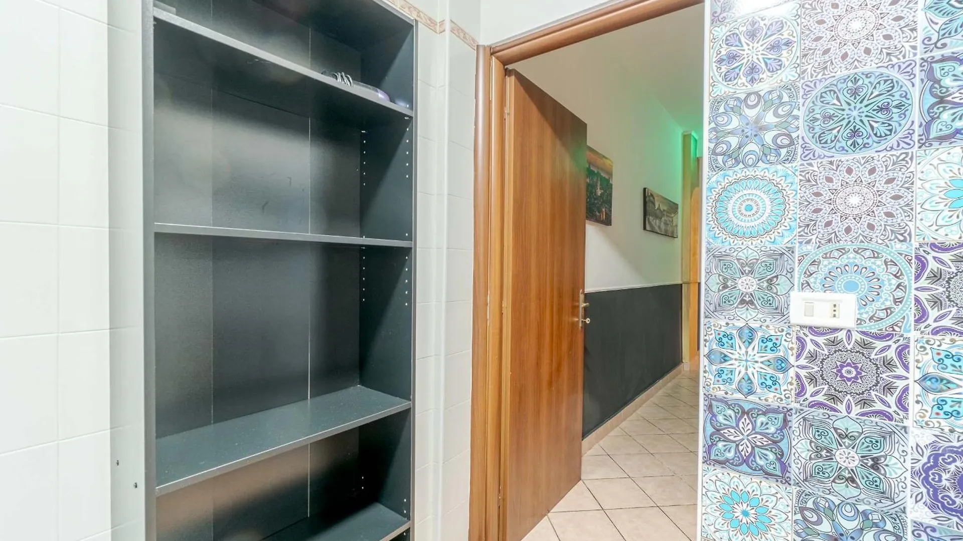 Genova La Fortuna Roomy Apt & Panoramic Balcony
