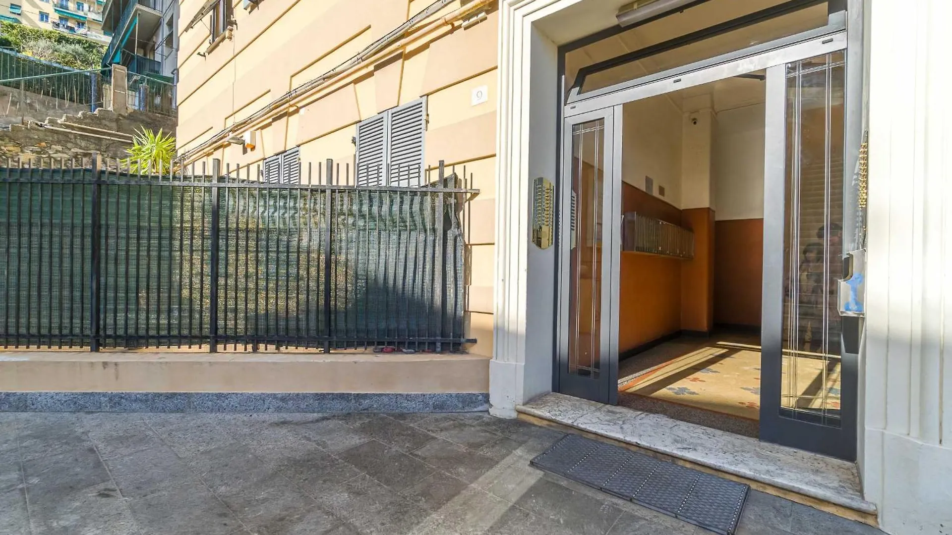 Genova La Fortuna Roomy Apt & Panoramic Balcony Italy